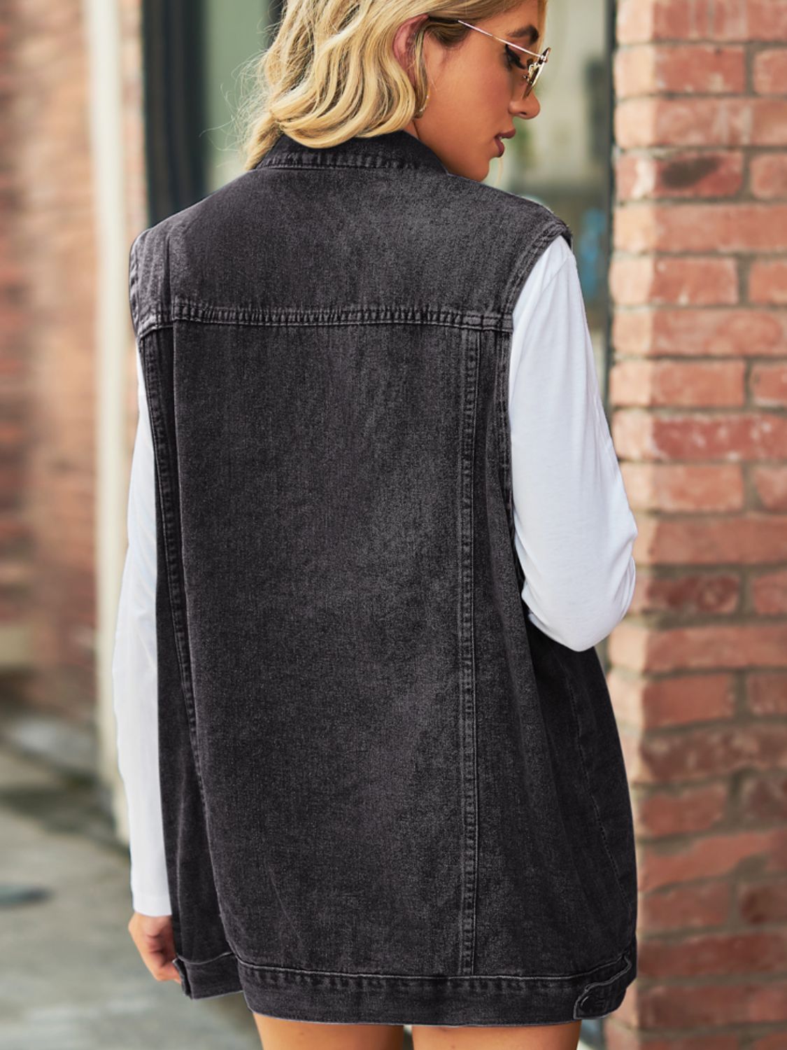 Sleeveless Denim Top with Pockets
