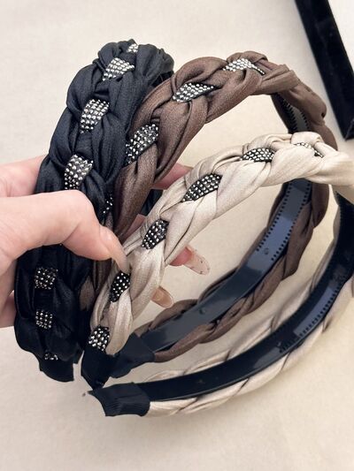 e3e78ac0-ff9a-4db1-9d5c-fd571d4c8431-Min