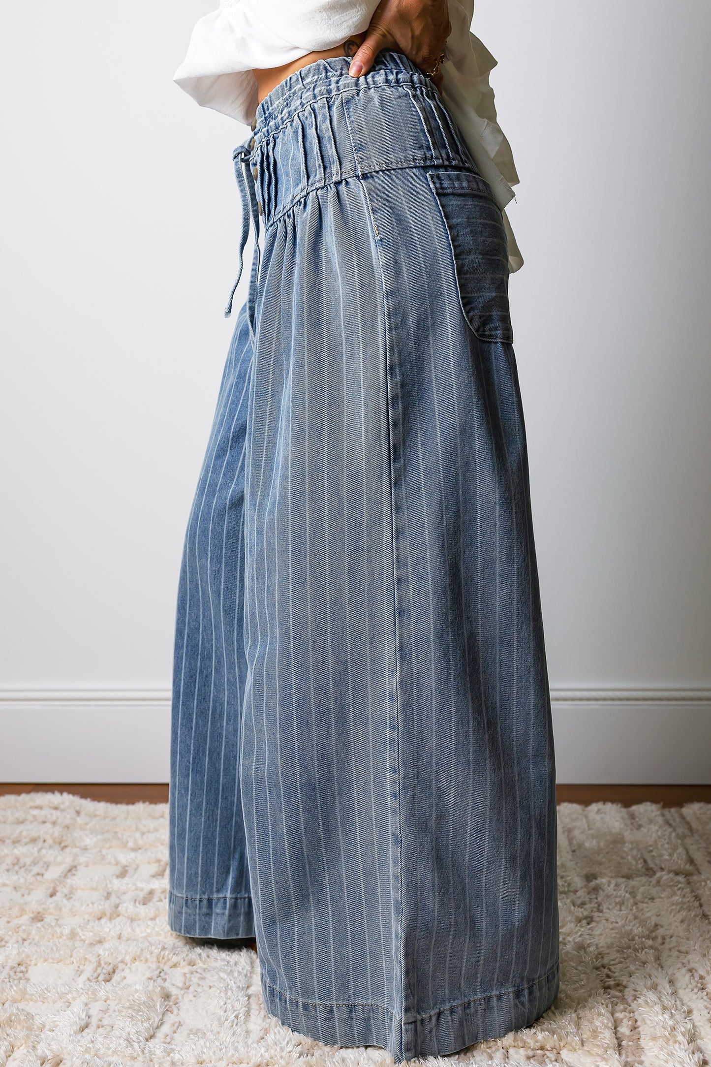 Stripe Button Pleated Drawstring Waist Casual Wide Leg Jeans