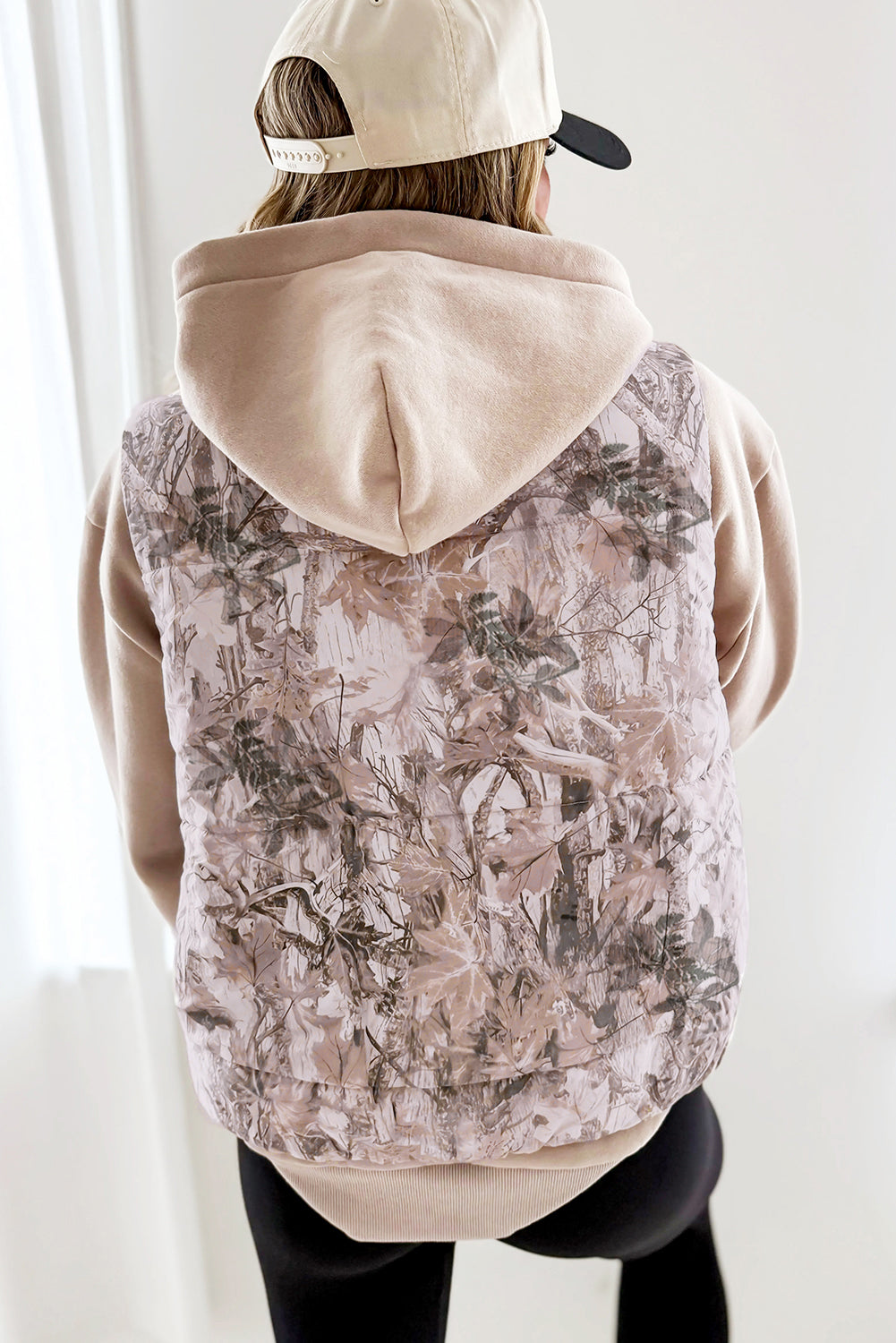 Camo Leaf Print Puffer Vest
