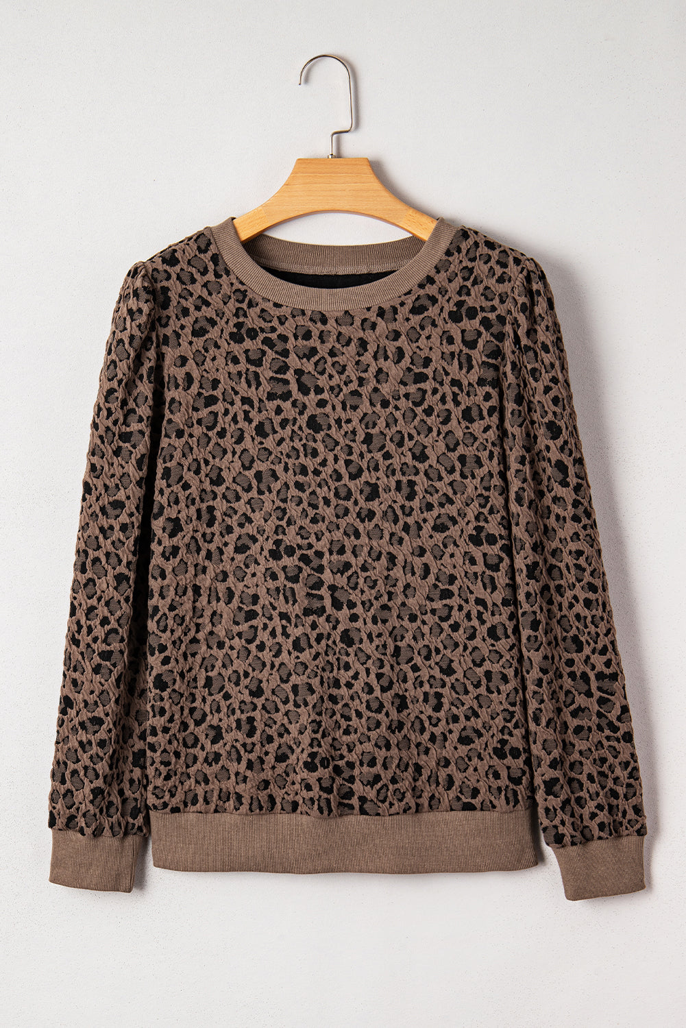 Ribbed Trim Leopard Top