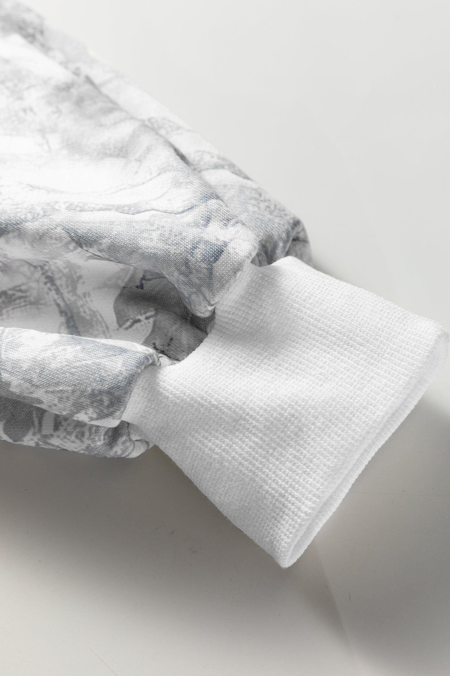 Camo Print Baggy Pullover Drawstring Shorts Set