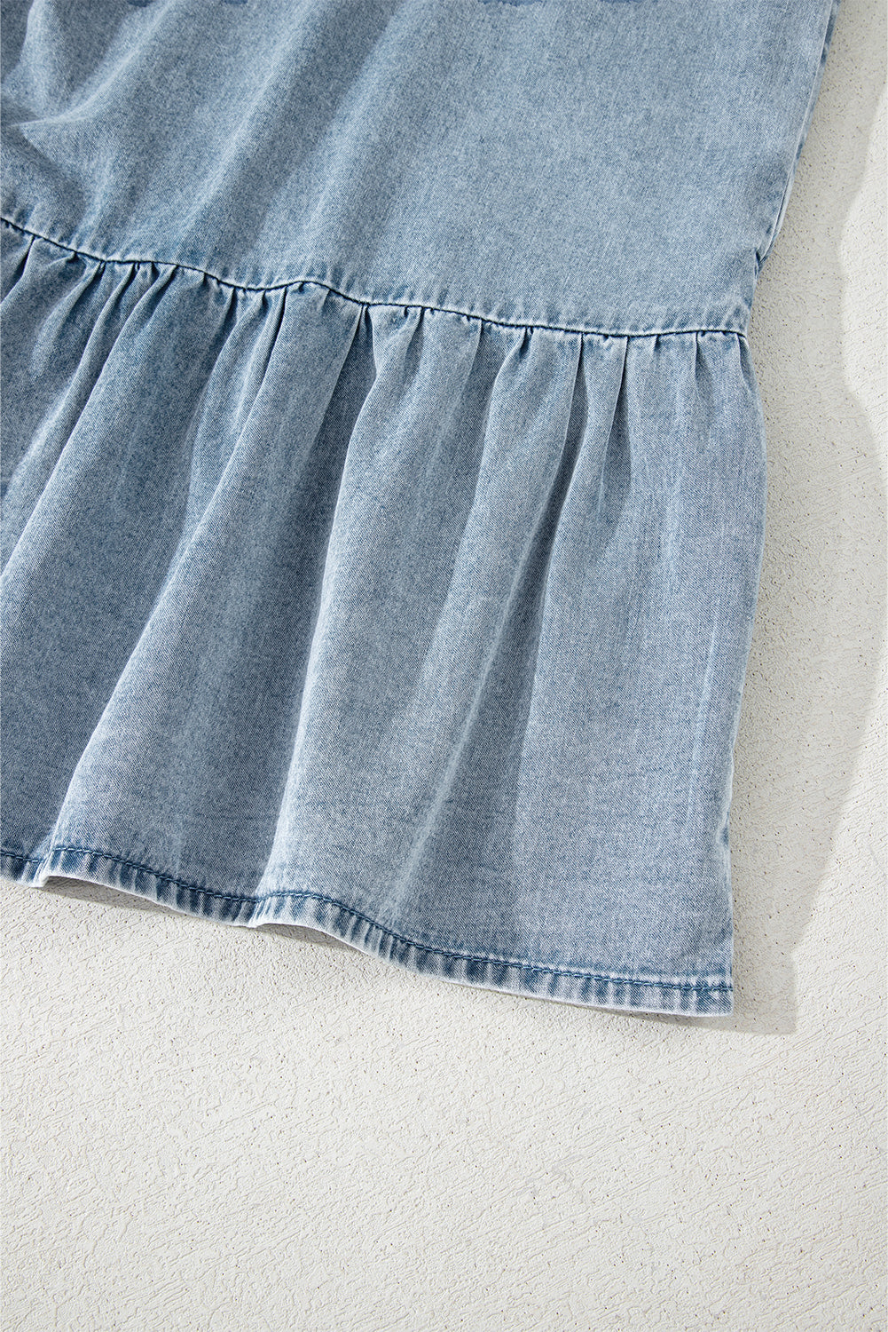 Blue Bowknot Neck Sleeveless Ruffled Chambray Dress