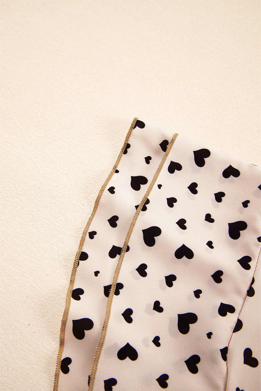 Khaki Heart Printed Flutter Sleeve Cinched Waist Tiered Ruffle Mini Dress