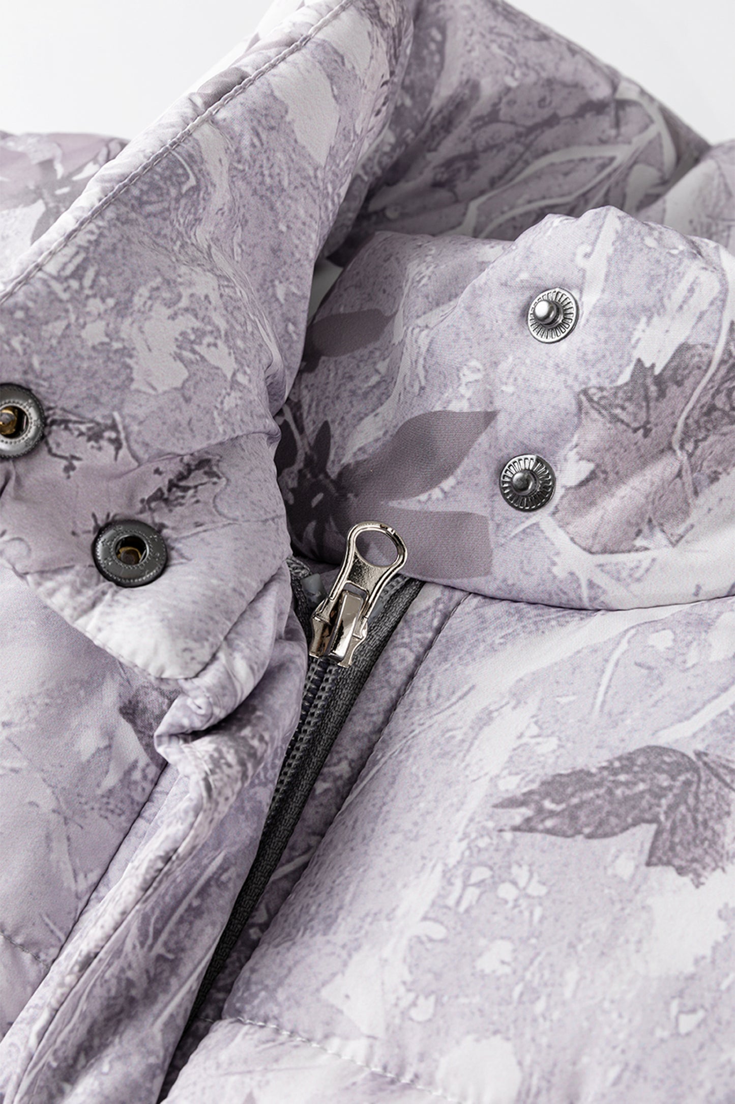 Camo Leaf Print Puffer Vest