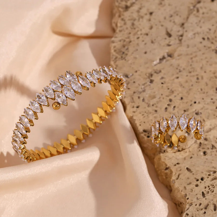 Classic Water Droplet Bracelet
