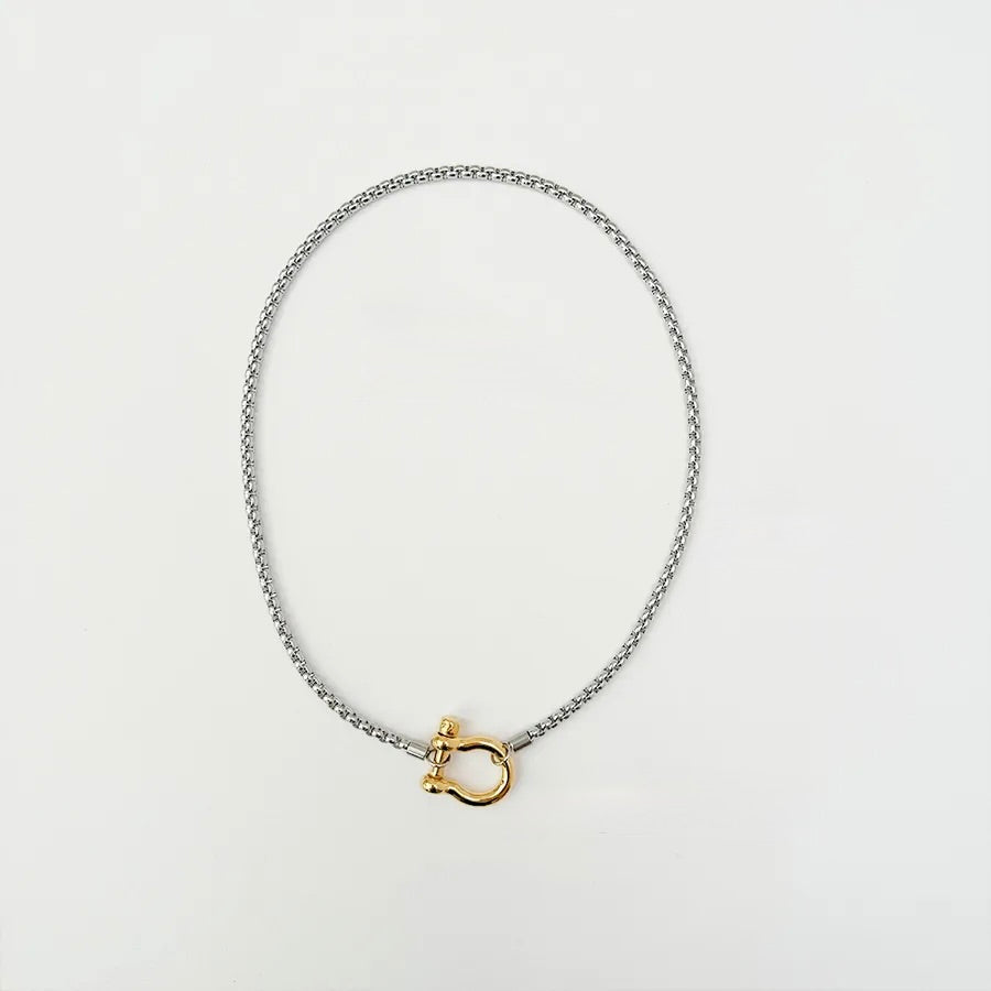 Estelle Necklace