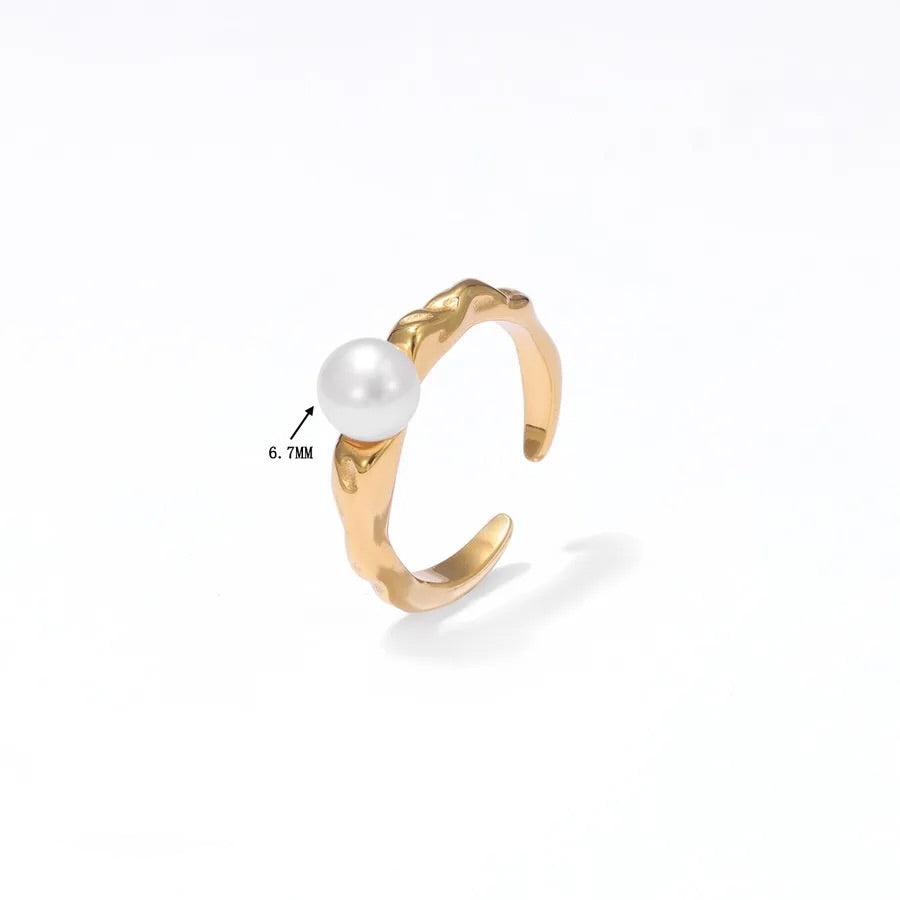 Pearl Wave Ring