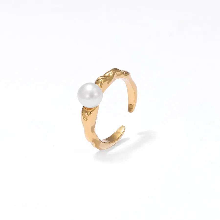 Pearl Wave Ring