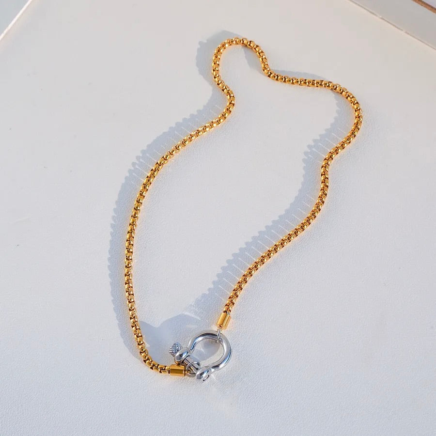 Wren Necklace