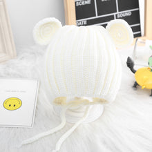 Load image into Gallery viewer, Bear Ears Wool Hat
