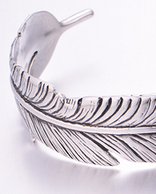 Load image into Gallery viewer, Feather Bracelet
