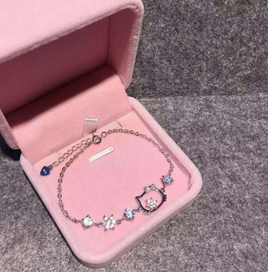 Hello Kitty Crystal Bracelet