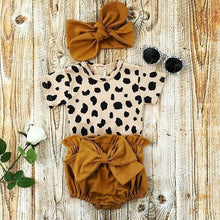 Load image into Gallery viewer, Short Sleeve Set With Bow
