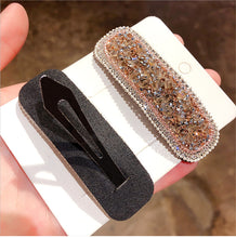 Load image into Gallery viewer, Rhinestone Hair Clip
