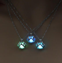 Load image into Gallery viewer, Paw Glow in The Dark Necklace
