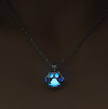 Load image into Gallery viewer, Paw Glow in The Dark Necklace
