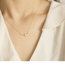 Load image into Gallery viewer, Magic Lamp Necklace
