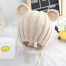 Load image into Gallery viewer, Bear Ears Wool Hat
